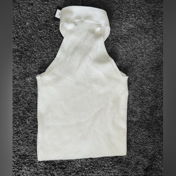 Women's-Primark Criss Cross front and mock neck back. Ribbed, Cropped, Size S. - Picture 4 of 8